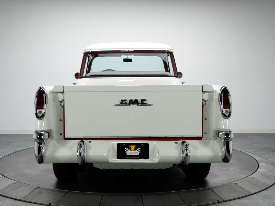  GMC S-100 Suburban Pickup 1955 года  (фото 3 из 9)